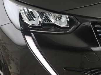 Peugeot 208 1.2 PureTech Allure Premium + EAT Euro 6 (s/s) 5dr