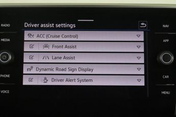 Volkswagen T-Roc 1.5 TSI Style DSG Euro 6 (s/s) 5dr