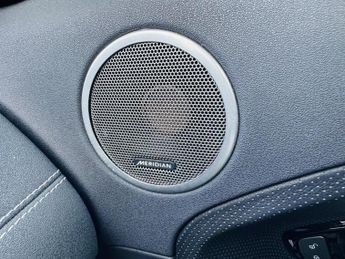 Land Rover Range Rover Evoque 2.2 SD4 Dynamic Auto 4WD Euro 5 (s/s) 5dr