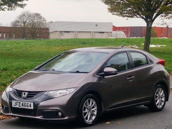 Honda Civic 1.8 i-VTEC ES Auto Euro 5 5dr