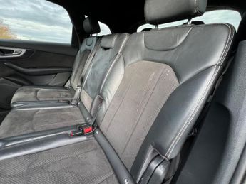 Audi Q7 3.0 TDI V6 S line Tiptronic quattro Euro 6 (s/s) 5dr