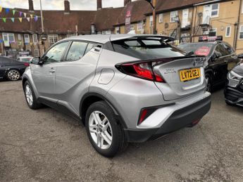 Toyota C-HR 1.8 VVT-h Icon CVT Euro 6 (s/s) 5dr