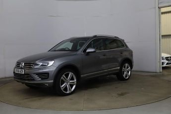 Volkswagen Touareg 3.0 TDI V6 BlueMotion Tech R-Line Plus Tiptronic 4WD Euro 6 (s/s