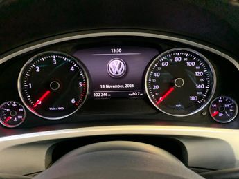 Volkswagen Touareg 3.0 TDI V6 BlueMotion Tech R-Line Plus Tiptronic 4WD Euro 6 (s/s
