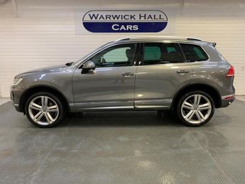 Volkswagen Touareg 3.0 TDI V6 BlueMotion Tech R-Line Plus Tiptronic 4WD Euro 6 (s/s