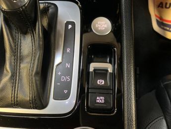 Volkswagen Touareg 3.0 TDI V6 BlueMotion Tech R-Line Plus Tiptronic 4WD Euro 6 (s/s