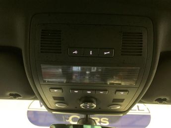 Volkswagen Touareg 3.0 TDI V6 BlueMotion Tech R-Line Plus Tiptronic 4WD Euro 6 (s/s