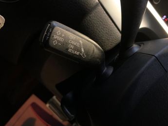 Volkswagen Touareg 3.0 TDI V6 BlueMotion Tech R-Line Plus Tiptronic 4WD Euro 6 (s/s