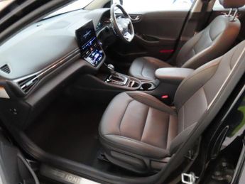 Hyundai IONIQ 1.6 h-GDi Premium SE DCT Euro 6 (s/s) 5dr