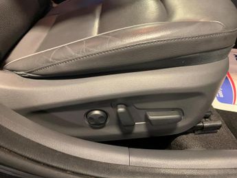 Hyundai IONIQ 1.6 h-GDi Premium SE DCT Euro 6 (s/s) 5dr