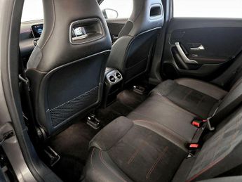 Mercedes-Benz A Class 1.5 A180d AMG Line (Premium) 7G-DCT Euro 6 (s/s) 5dr