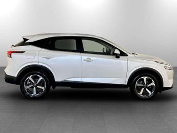 Nissan Qashqai 1.3 DIG-T MHEV N-Connecta Euro 6 (s/s) 5dr