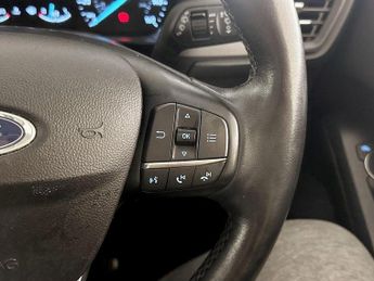 Ford Focus 1.0T EcoBoost Active X Euro 6 (s/s) 5dr