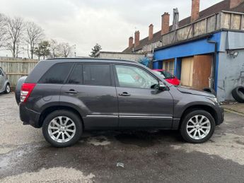 Suzuki Grand Vitara 2.4 VVT SZ5 Auto 4WD Euro 5 5dr