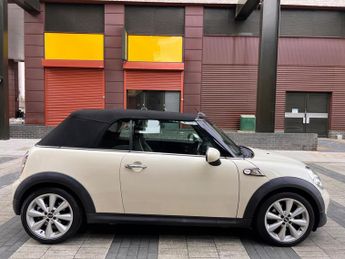 MINI Convertible 1.6 Cooper S Auto Euro 5 2dr
