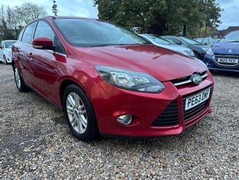 Ford Focus 1.0T EcoBoost Titanium Euro 5 (s/s) 5dr