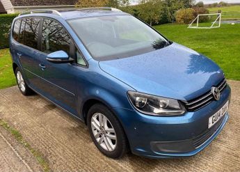 Volkswagen Touran 1.6 TDI BlueMotion Tech SE DSG Euro 5 (s/s) 5dr