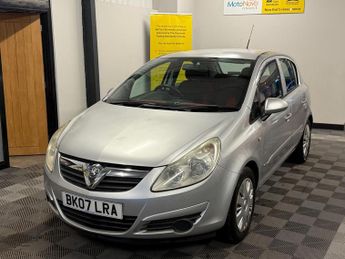 Vauxhall Corsa 1.4i 16v Club 5dr