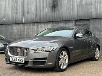 Jaguar XE 2.0d Portfolio Auto Euro 6 (s/s) 4dr