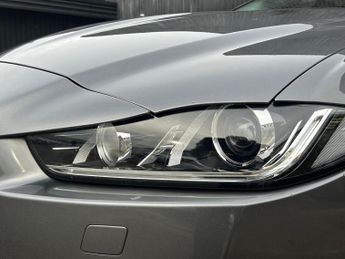Jaguar XE 2.0d Portfolio Auto Euro 6 (s/s) 4dr