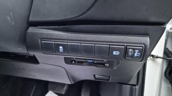 Toyota Corolla 1.8 VVT-h Icon Touring Sports 5dr Petrol Hybrid CVT Euro 6 (s/s)