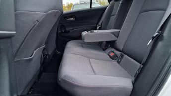 Toyota Corolla 1.8 VVT-h Icon Touring Sports 5dr Petrol Hybrid CVT Euro 6 (s/s)