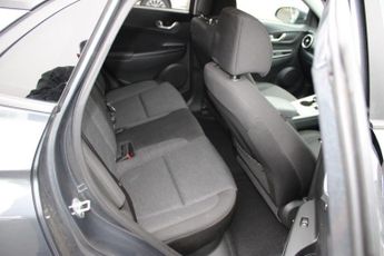 Hyundai KONA 64kWh Premium Auto 5dr (10.5kW Charger)