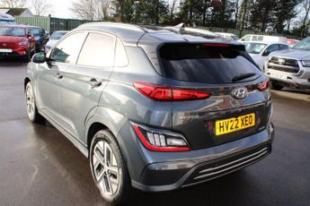 Hyundai KONA 64kWh Premium Auto 5dr (10.5kW Charger)