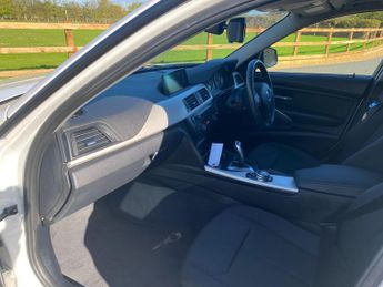 BMW 3 Series 2.0 320d SE Touring 5dr Diesel Auto Euro 5 (s/s) (184 ps)