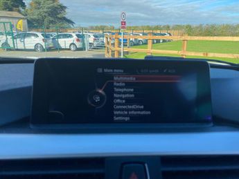 BMW 3 Series 2.0 320d SE Touring 5dr Diesel Auto Euro 5 (s/s) (184 ps)