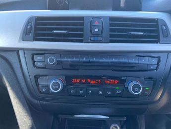 BMW 3 Series 2.0 320d SE Touring 5dr Diesel Auto Euro 5 (s/s) (184 ps)