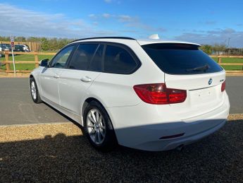 BMW 3 Series 2.0 320d SE Touring 5dr Diesel Auto Euro 5 (s/s) (184 ps)