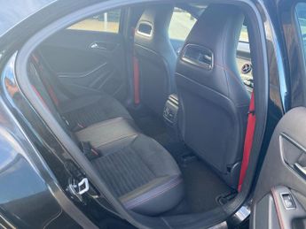 Mercedes-Benz A Class 2.0 A250 BlueEfficiency Engineered by AMG 7G-DCT Euro 6 (s/s) 5d