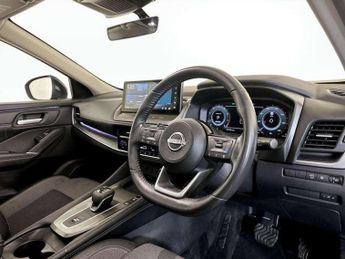 Nissan Qashqai 1.3 DIG-T MHEV N-Connecta XTRON Euro 6 (s/s) 5dr