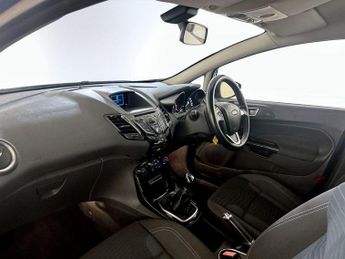 Ford Fiesta 1.0T EcoBoost Zetec Euro 5 (s/s) 5dr