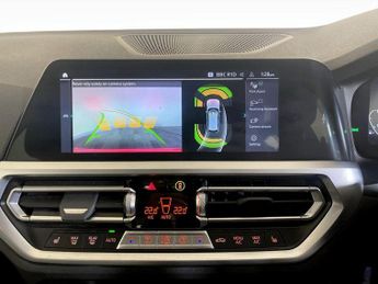 BMW 3 Series 2.0 330e 12kWh SE Pro Touring Auto Euro 6 (s/s) 5dr