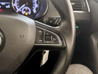 Skoda Octavia 1.5 TSI ACT SE Technology Euro 6 (s/s) 5dr