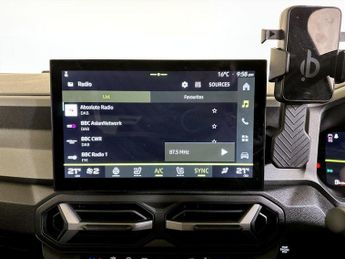 Dacia Bigster 1.8 Journey Auto Euro 6 (s/s) 5dr