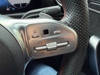 Mercedes-Benz A Class 1.5 A180d AMG Line (Premium) 7G-DCT Euro 6 (s/s) 5dr