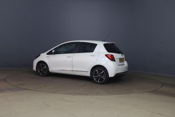 Toyota Yaris 1.5 VVT-h Design E-CVT Euro 6 5dr