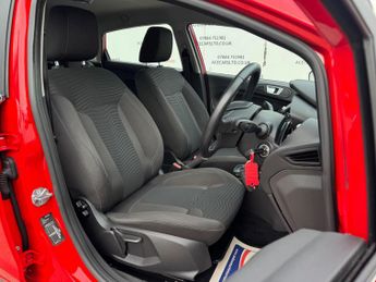Ford Fiesta 1.0T EcoBoost Zetec Powershift Euro 6 5dr