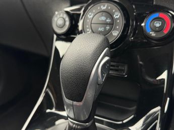 Ford Fiesta 1.0T EcoBoost Zetec Powershift Euro 6 5dr