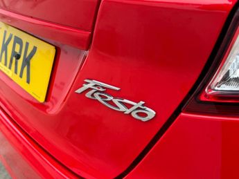 Ford Fiesta 1.0T EcoBoost Zetec Powershift Euro 6 5dr