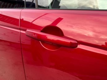 Land Rover Discovery Sport 2.0 TD4 HSE Auto 4WD Euro 6 (s/s) 5dr