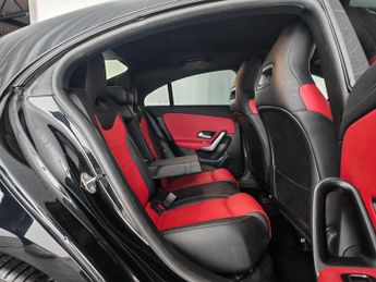 Mercedes-Benz CLA 1.3 CLA250e 15.6kWh AMG Line (Premium) Coupe 8G-DCT Euro 6 (s/s)