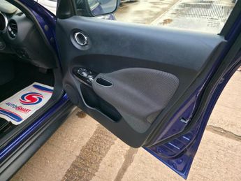 Nissan Juke 1.6 N-Connecta XTRON Euro 6 5dr