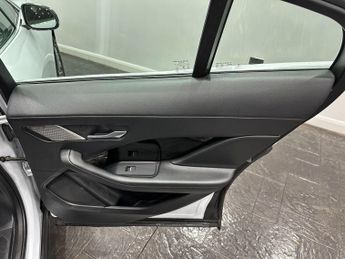 Jaguar I-PACE 400 90kWh S Auto 4WD 5dr