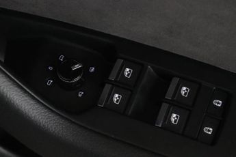 Audi A6 Avant 2.0 TDI 40 S line S Tronic Euro 6 (s/s) 5dr