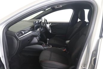 Ford Focus 1.0T EcoBoost ST-Line Euro 6 (s/s) 5dr