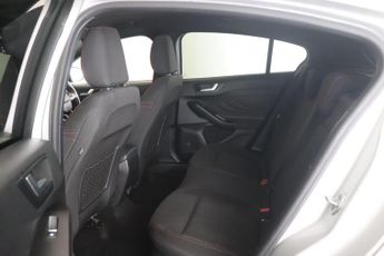 Ford Focus 1.0T EcoBoost ST-Line Euro 6 (s/s) 5dr